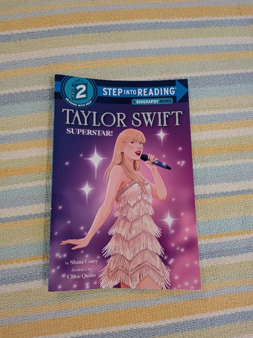Step Into Reading 2: Taylor Swift Superstar